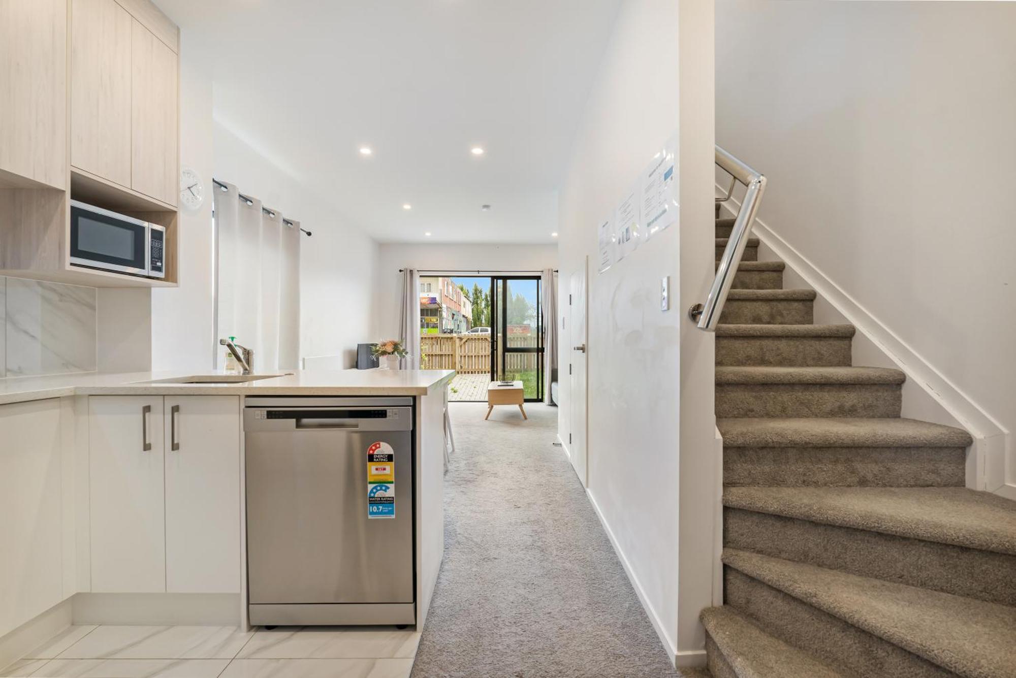 Cozy Brand New Townhouse 1 Bed & Breakfast Auckland Exterior photo